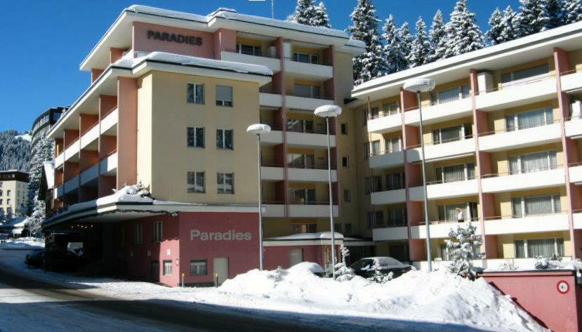 Apartemen Paradies 023